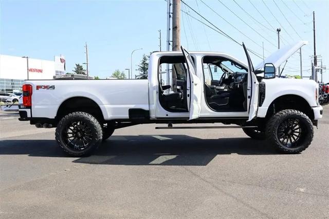 2025 Ford F-350 Platinum