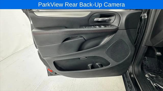 2016 Dodge Grand Caravan R/T