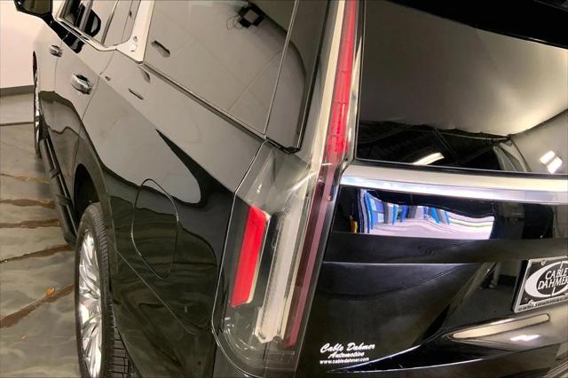 2023 Cadillac Escalade 4WD Premium Luxury