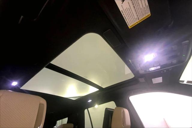 2023 Cadillac Escalade 4WD Premium Luxury