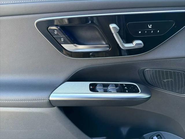 2025 Mercedes-Benz GLC 350e 4MATIC