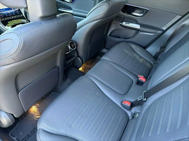 2025 Mercedes-Benz GLC 350e 4MATIC