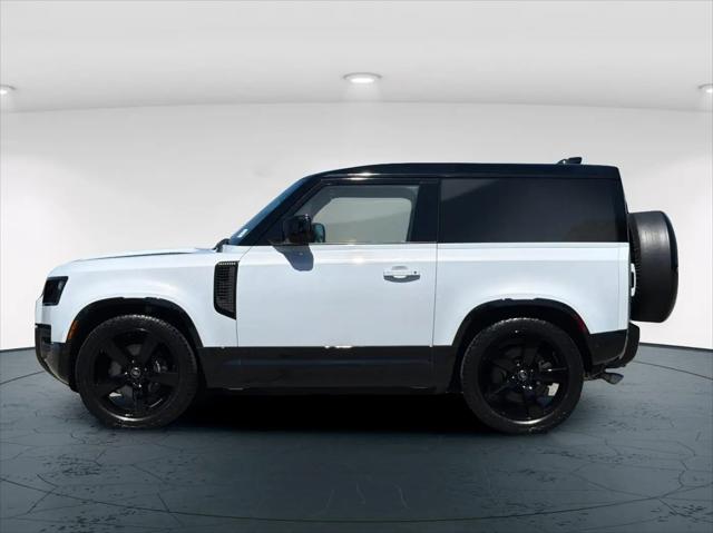 2023 Land Rover Defender 90 V8