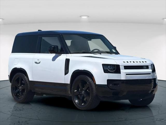 2023 Land Rover Defender 90 V8