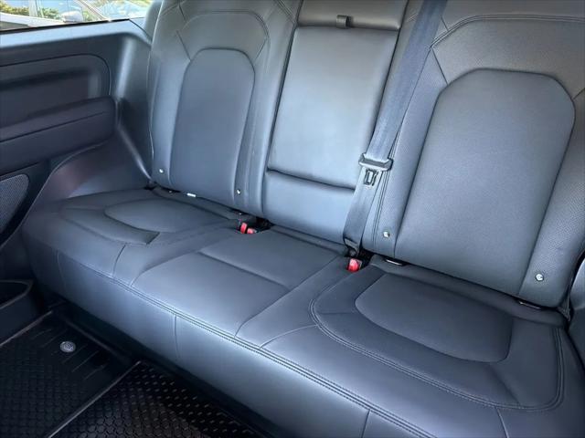 2023 Land Rover Defender 90 V8