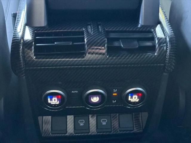 2023 Land Rover Defender 90 V8