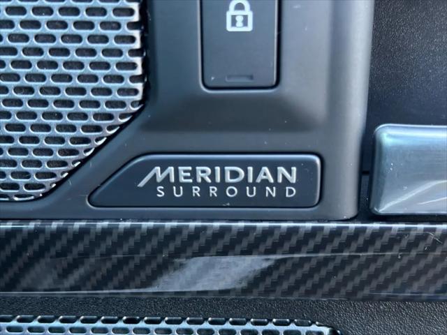 2023 Land Rover Defender 90 V8