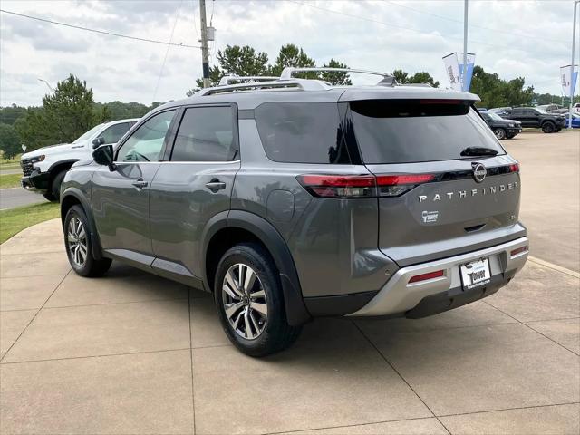 2025 Nissan Pathfinder SL FWD