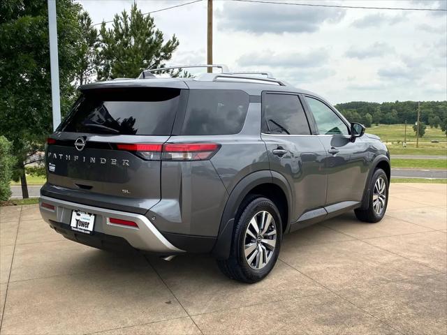 2025 Nissan Pathfinder SL FWD