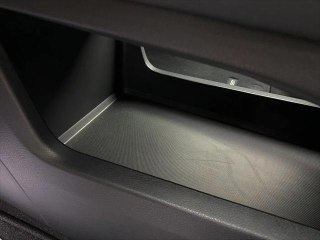 2025 Nissan Pathfinder SL FWD