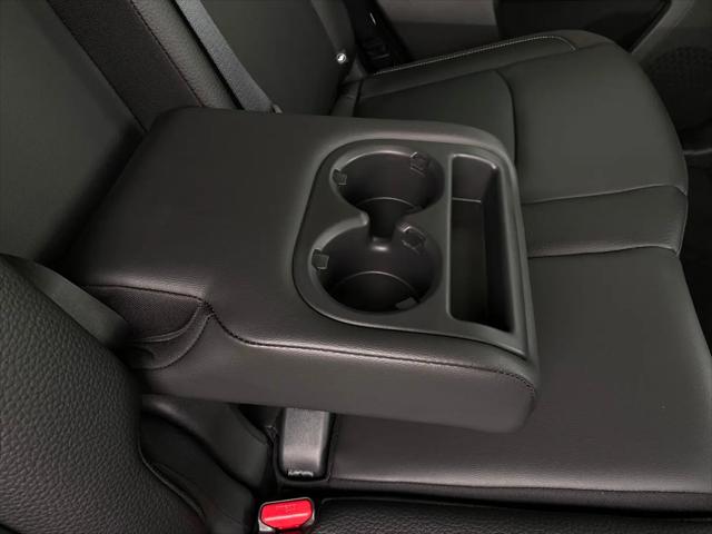 2025 Nissan Pathfinder SL FWD