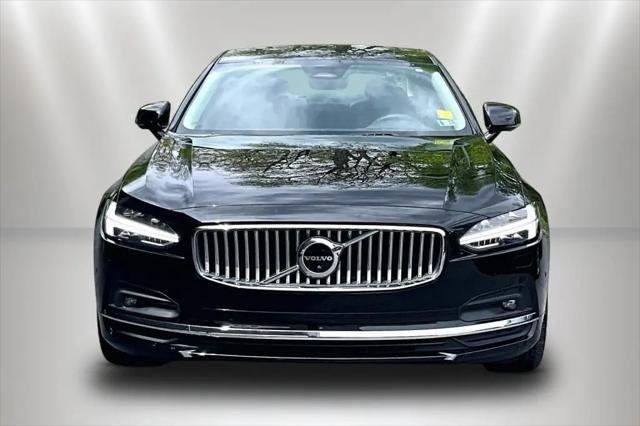 2023 Volvo S90 B6 Plus