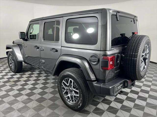 2025 Jeep Wrangler 4-Door Sahara 4x4