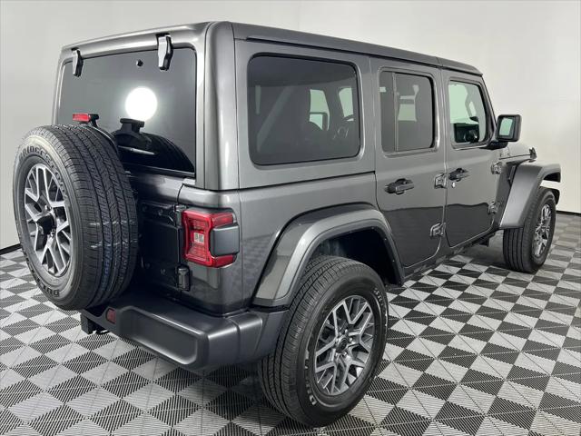 2025 Jeep Wrangler 4-Door Sahara 4x4