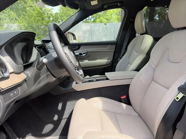 2026 Volvo XC90 Plug-In Hybrid Ultra, T8 AWD, Electric/Gasoline, Bright, 7 Seats