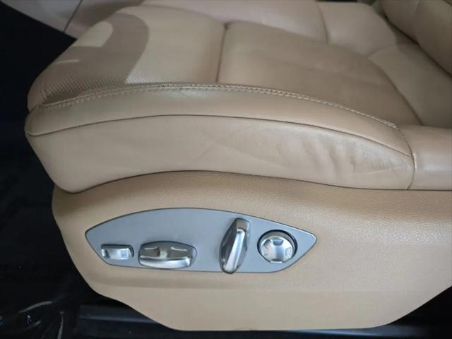 2022 Porsche Macan Macan
