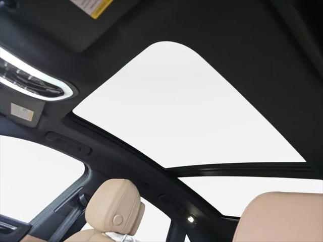 2022 Porsche Macan Macan