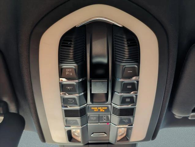 2018 Porsche Cayenne Cayenne