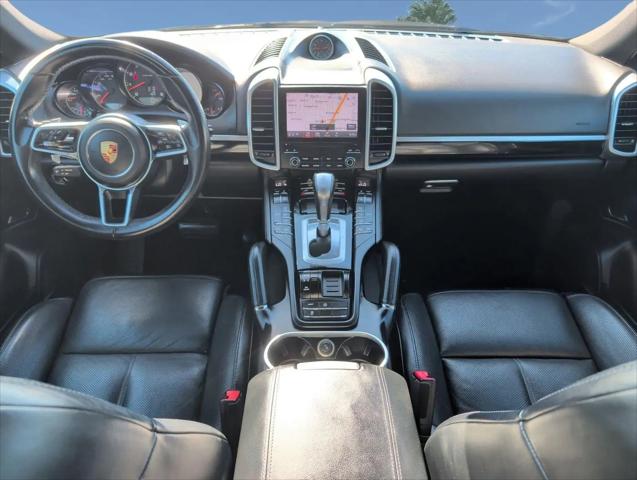 2018 Porsche Cayenne Cayenne