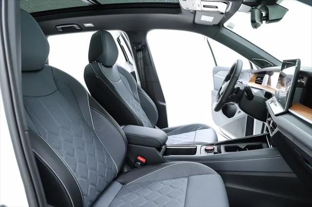 2026 Volkswagen Tiguan SEL R-Line Turbo