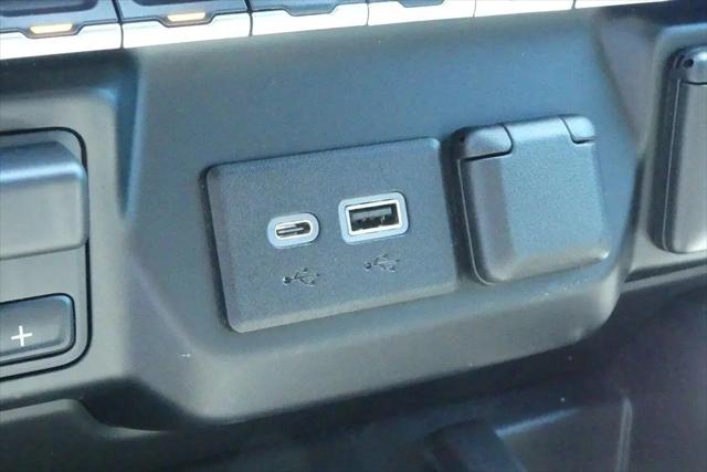 2022 Chevrolet Silverado 1500 4WD Crew Cab Short Bed High Country