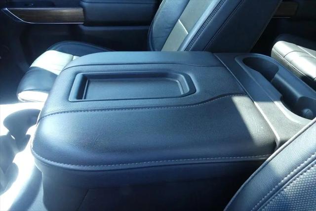 2022 Chevrolet Silverado 1500 4WD Crew Cab Short Bed High Country