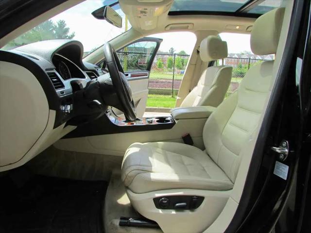 2014 Volkswagen Touareg TDI Lux
