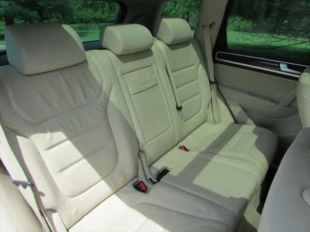 2014 Volkswagen Touareg TDI Lux
