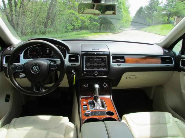 2014 Volkswagen Touareg TDI Lux