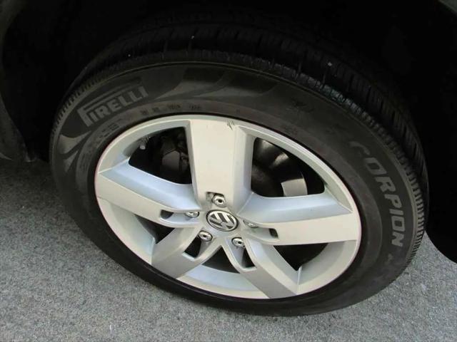 2014 Volkswagen Touareg TDI Lux