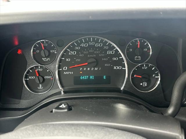 2025 Chevrolet Express Passenger RWD 3500 Extended Wheelbase LT