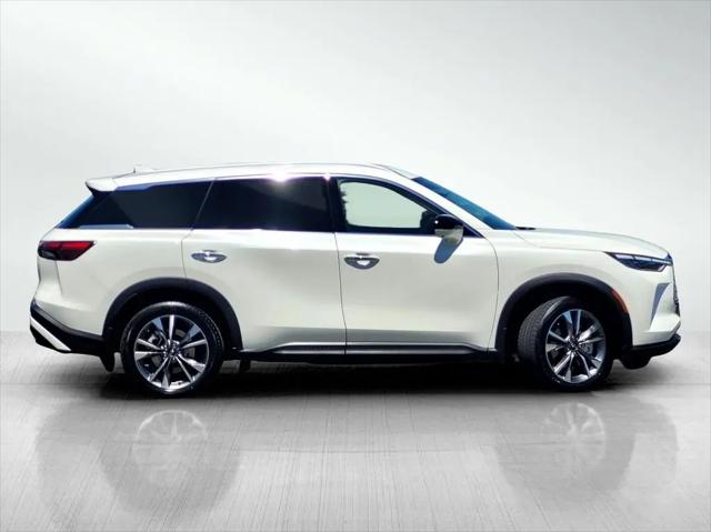 2023 INFINITI QX60 LUXE AWD