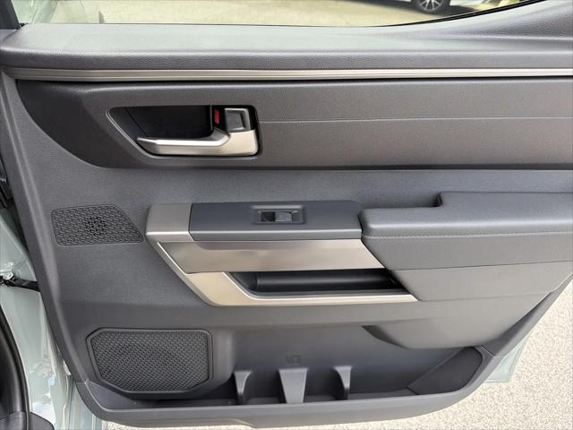 2026 Toyota Tundra SR5 CrewMax 5.5' Bed