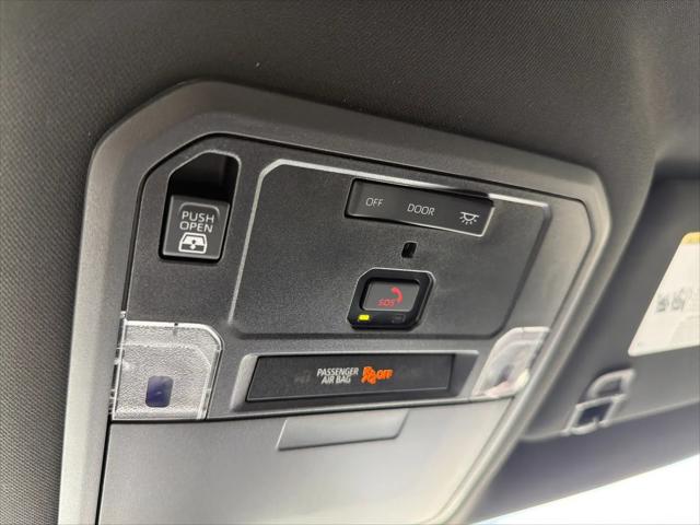 2026 Toyota Tundra SR5 CrewMax 5.5' Bed
