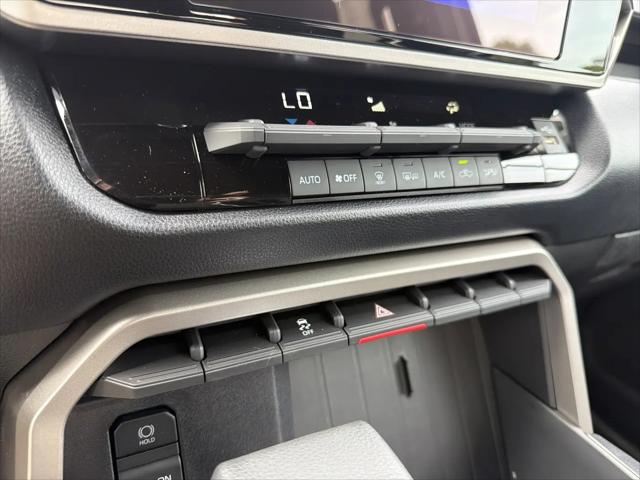 2026 Toyota Tundra SR5 CrewMax 5.5' Bed