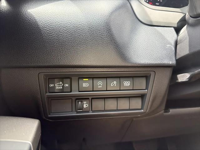 2026 Toyota Tundra SR5 CrewMax 5.5' Bed