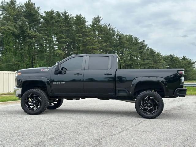 2022 Chevrolet Silverado 2500HD 4WD Crew Cab Standard Bed LT