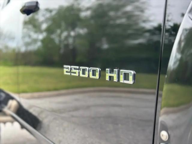2022 Chevrolet Silverado 2500HD 4WD Crew Cab Standard Bed LT