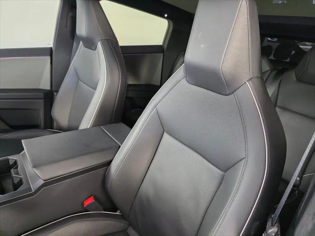 2024 Tesla Cybertruck All-Wheel Drive