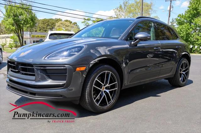 2023 Porsche Macan T