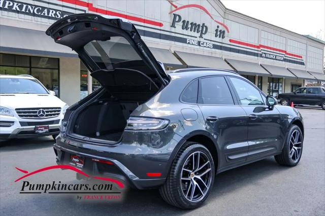 2023 Porsche Macan T
