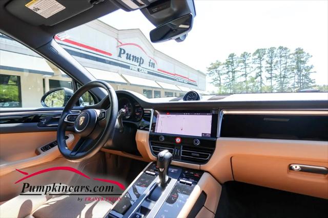 2023 Porsche Macan T