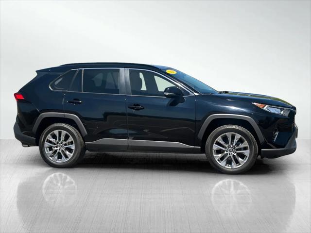 2020 Toyota RAV4 XLE Premium