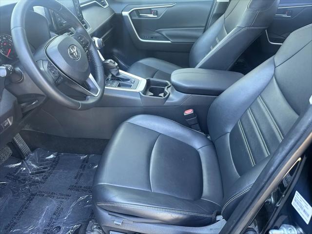 2020 Toyota RAV4 XLE Premium