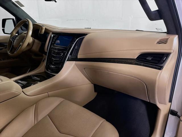 2019 Cadillac Escalade Platinum