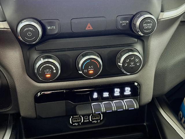 2022 Ram 1500 Big Horn Crew Cab 4x4 5'7" Box