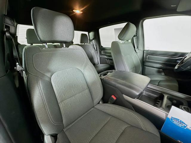 2022 Ram 1500 Big Horn Crew Cab 4x4 5'7" Box