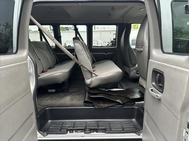 2016 Chevrolet Express LT