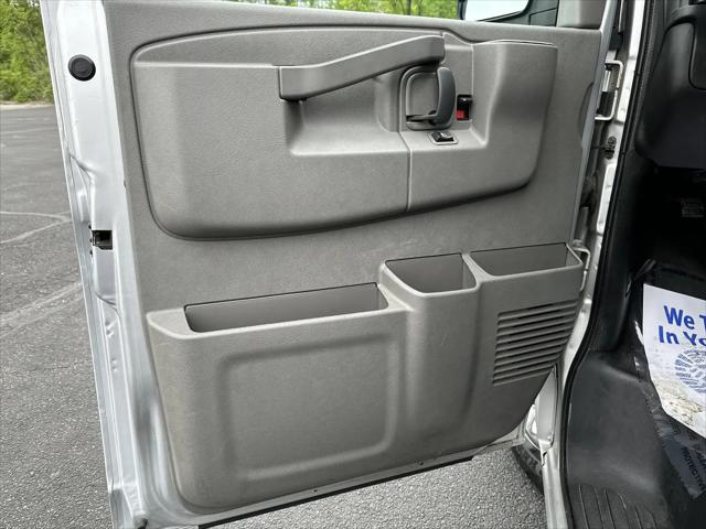 2016 Chevrolet Express LT