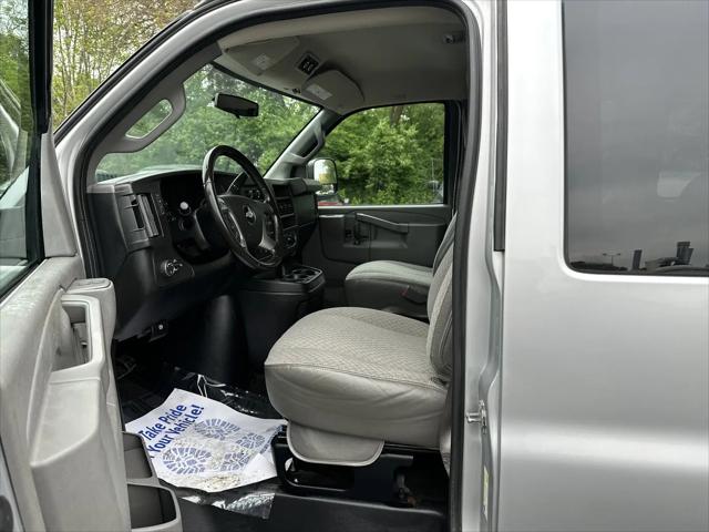2016 Chevrolet Express LT